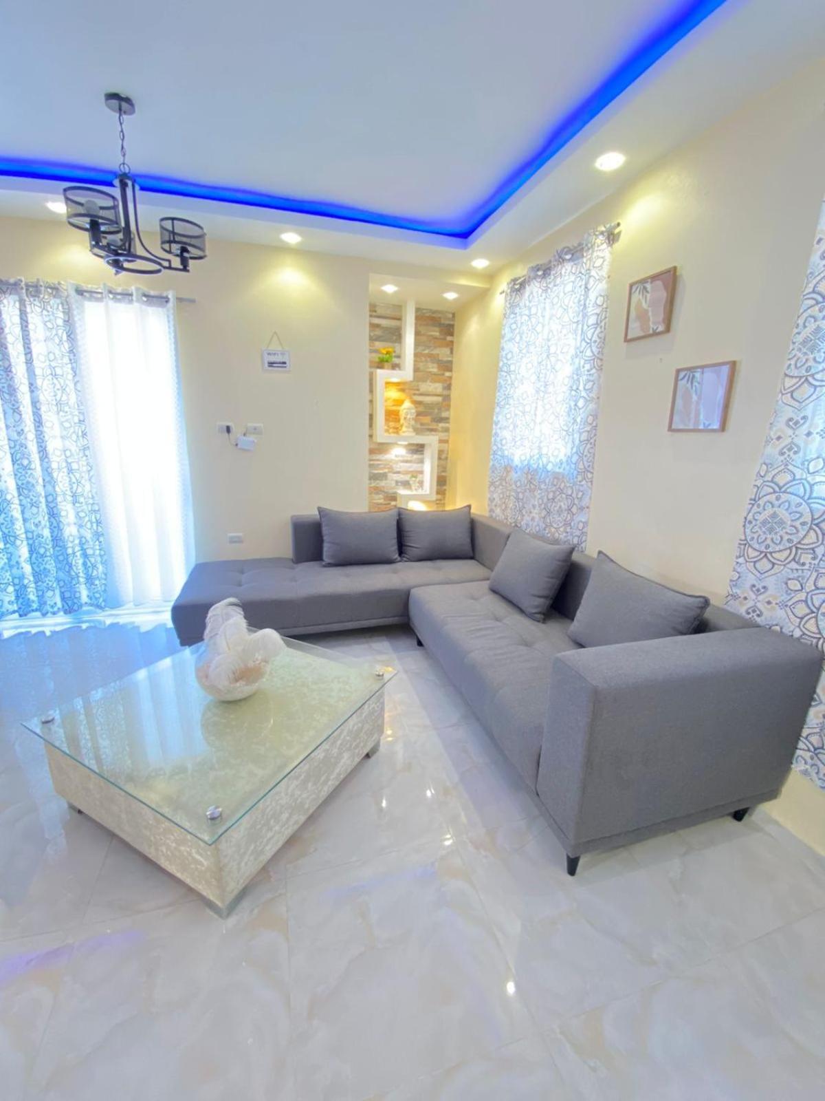 סנטיאגו דה לוס קבאלרוס Cozy Apartment Rm מראה חיצוני תמונה